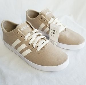 ADIDAS NEW WITH TAG lace up sneakers tan
